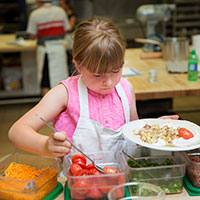 Giving kids a choice can help reduce the struggle to get them to eat vegetables.